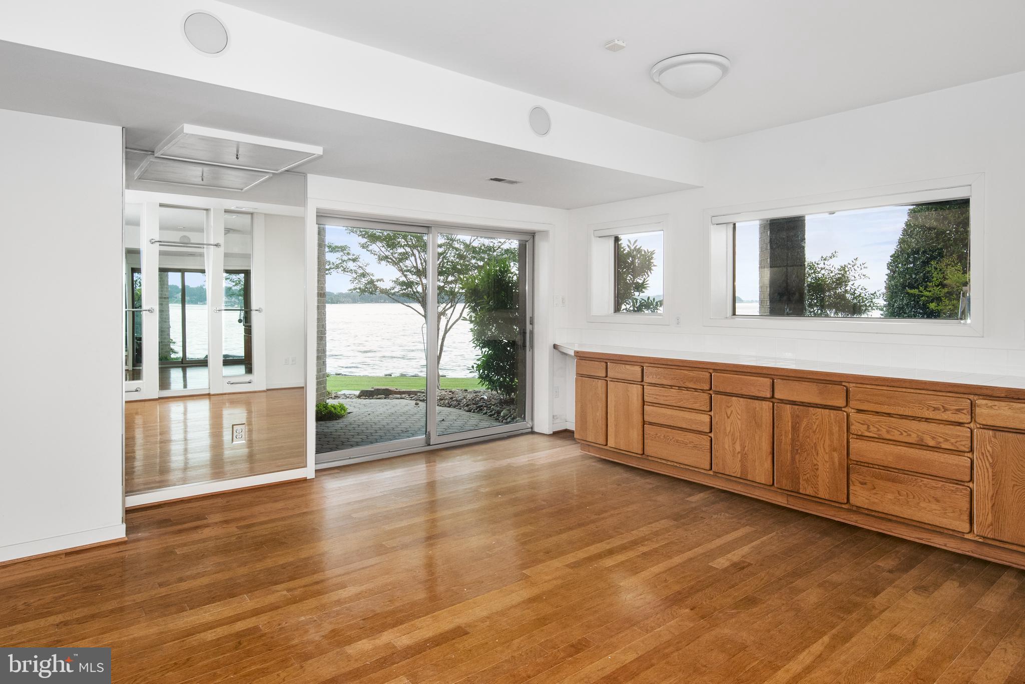 SOUTH RIVER LANDING - Residential