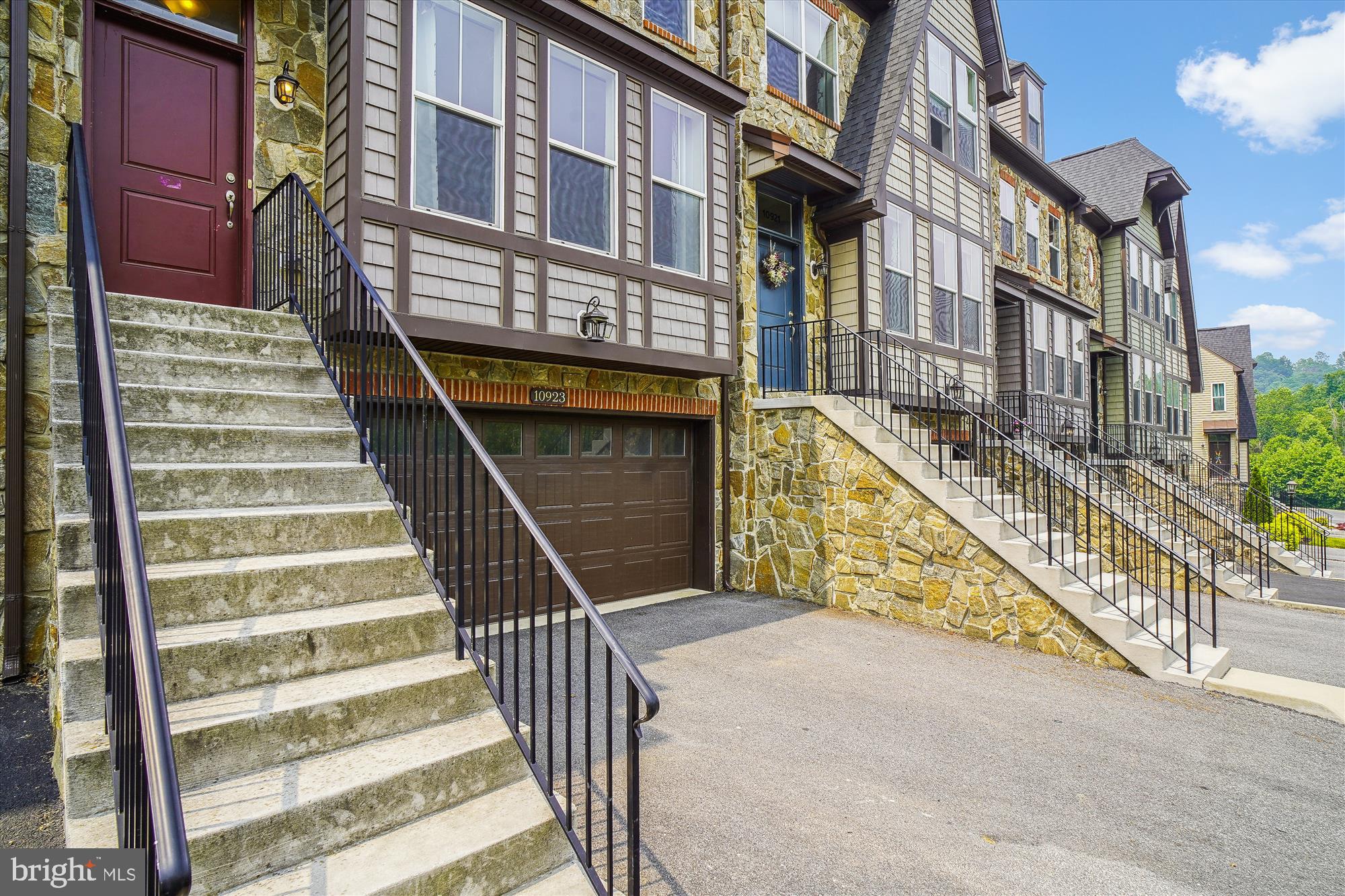 WESTWINDS - Residential