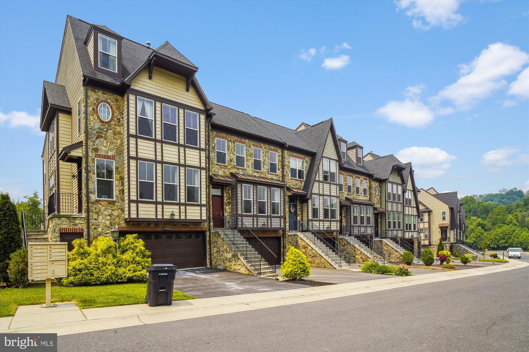 WESTWINDS - Residential