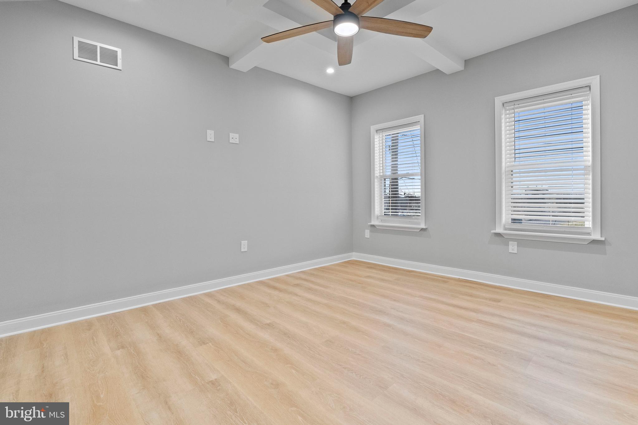 OLIVER - Residential