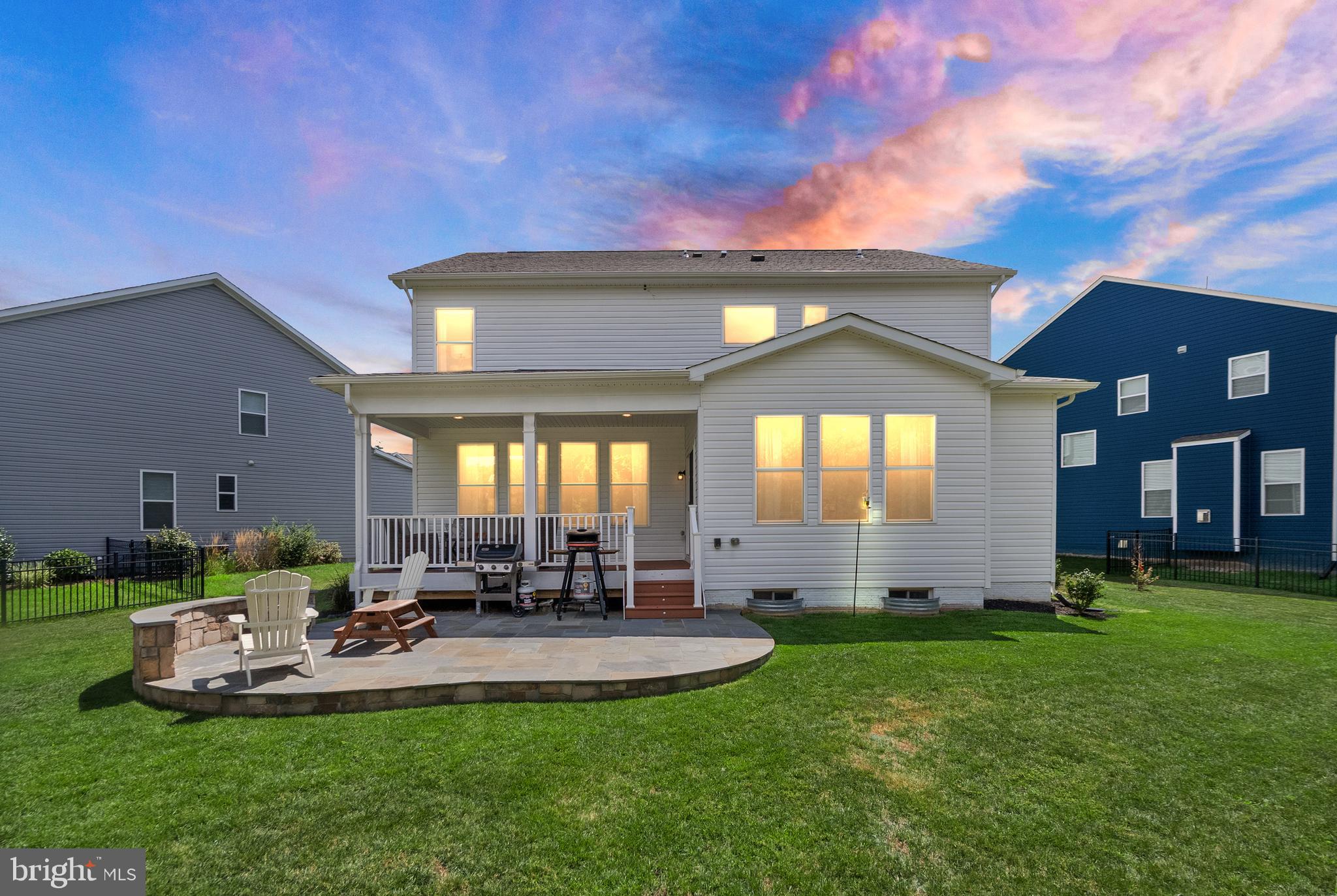 125 DIZEREGA COURT SW