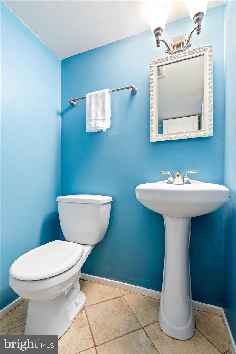 MARYLAND PLACE - Residential