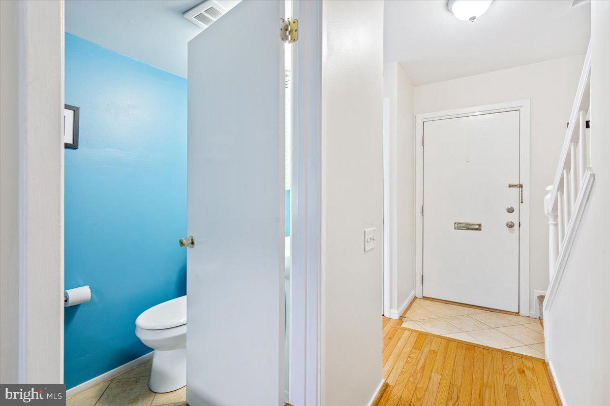 MARYLAND PLACE - Residential