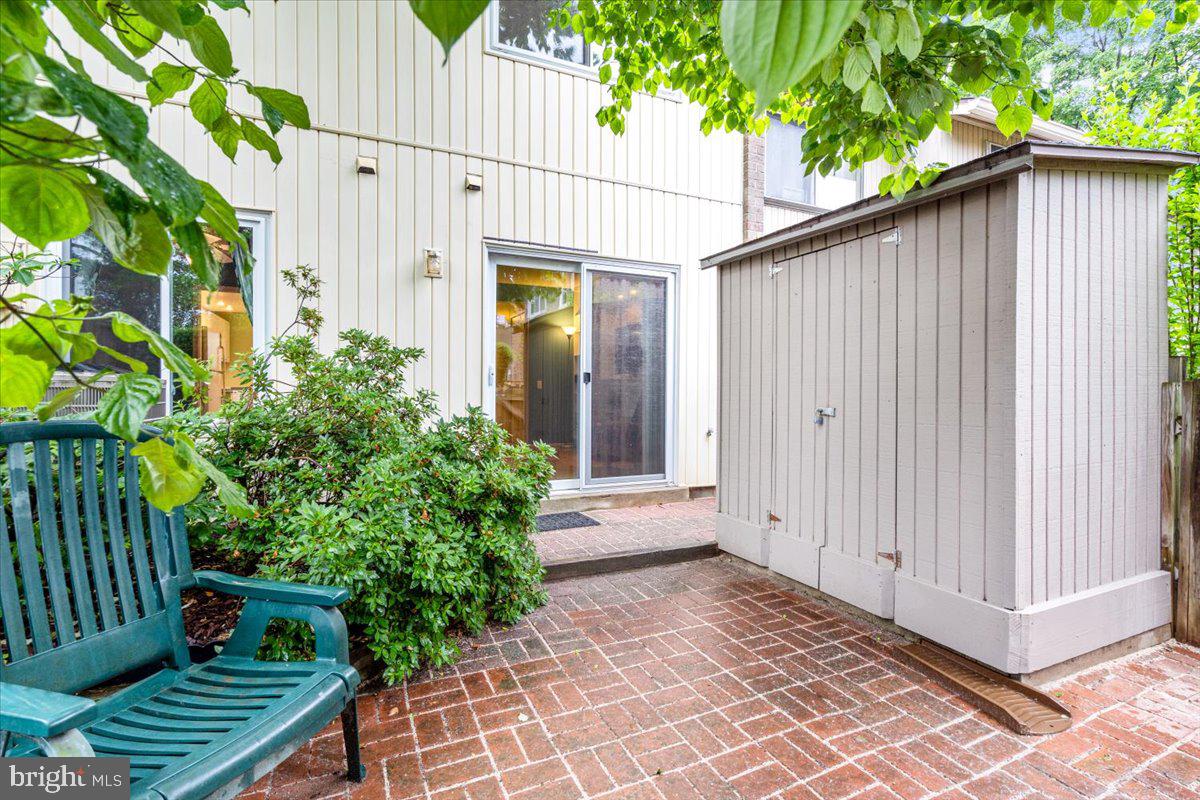 MARYLAND PLACE - Residential