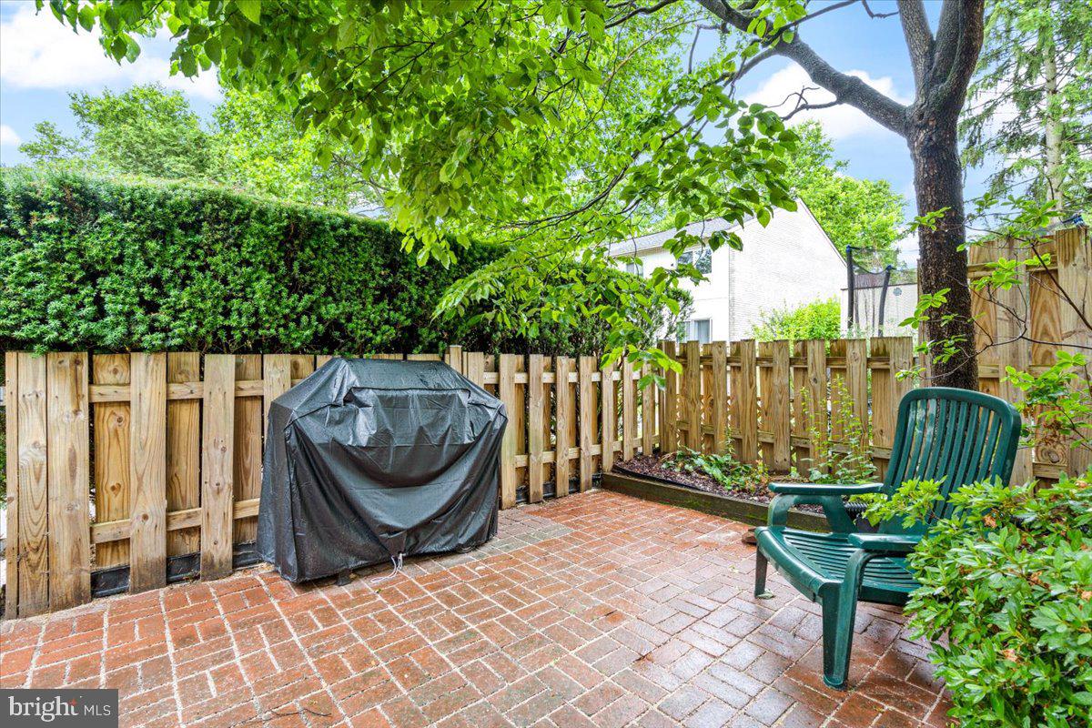 MARYLAND PLACE - Residential