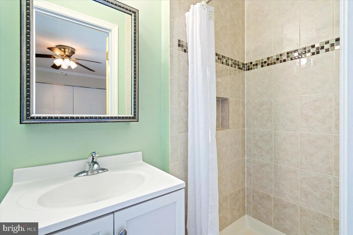 MARYLAND PLACE - Residential