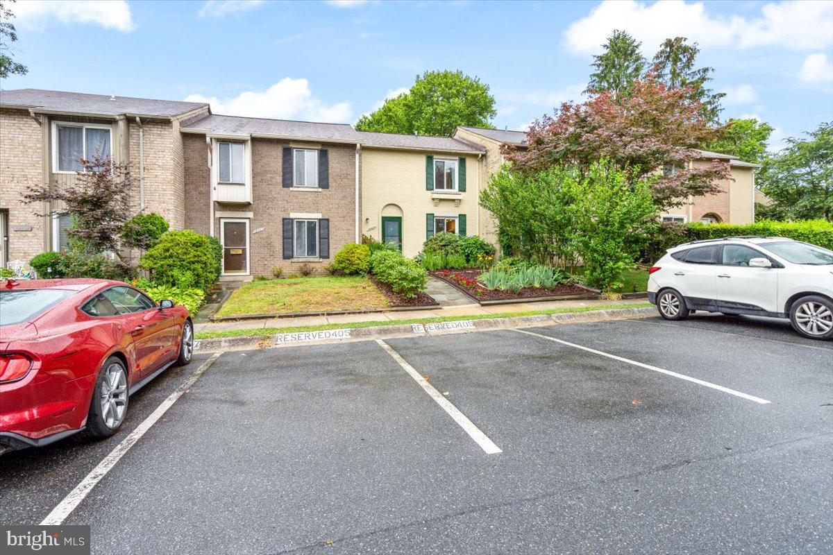 MARYLAND PLACE - Residential