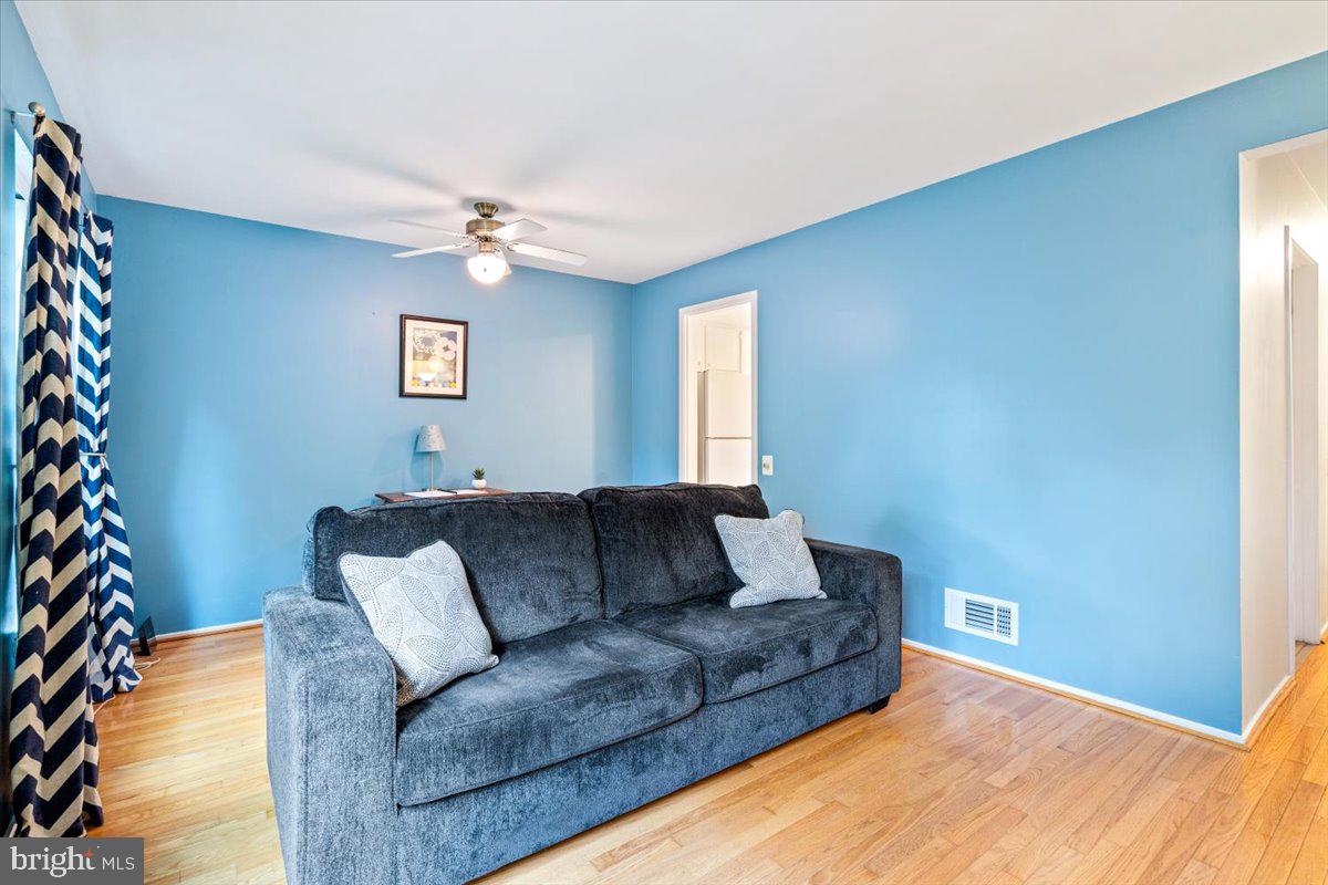 MARYLAND PLACE - Residential