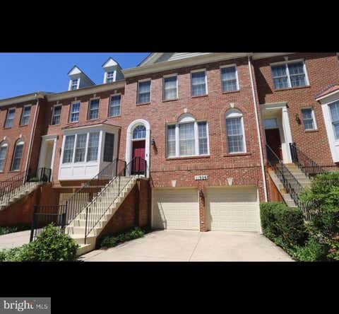 Townhouse For Sale - 11906 Castlegate Court #45<br/> ROCKVILLE, MD 20852