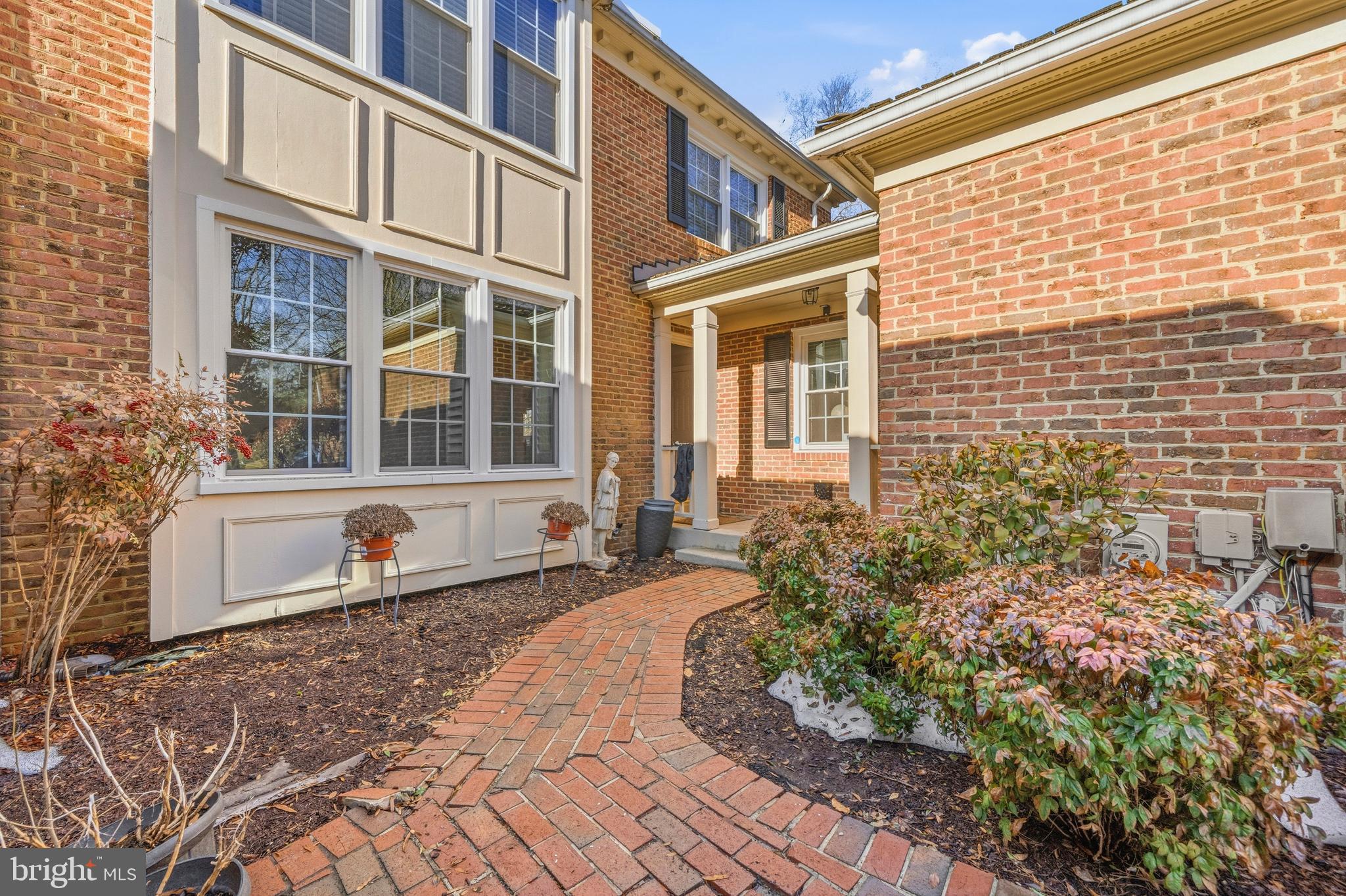 WOODMORE - Residential