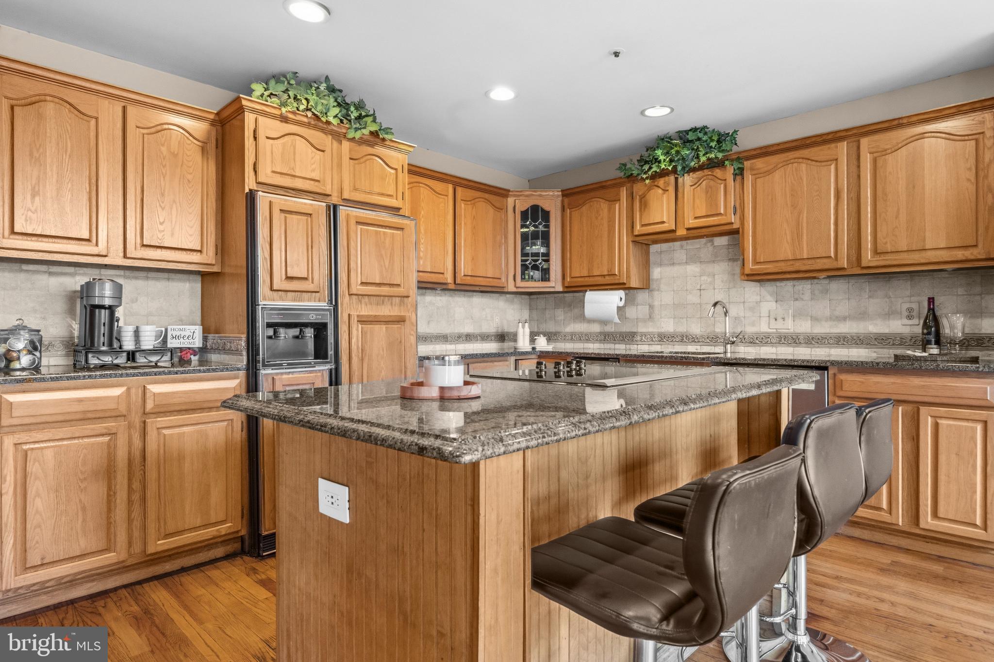 WOODMORE - Residential