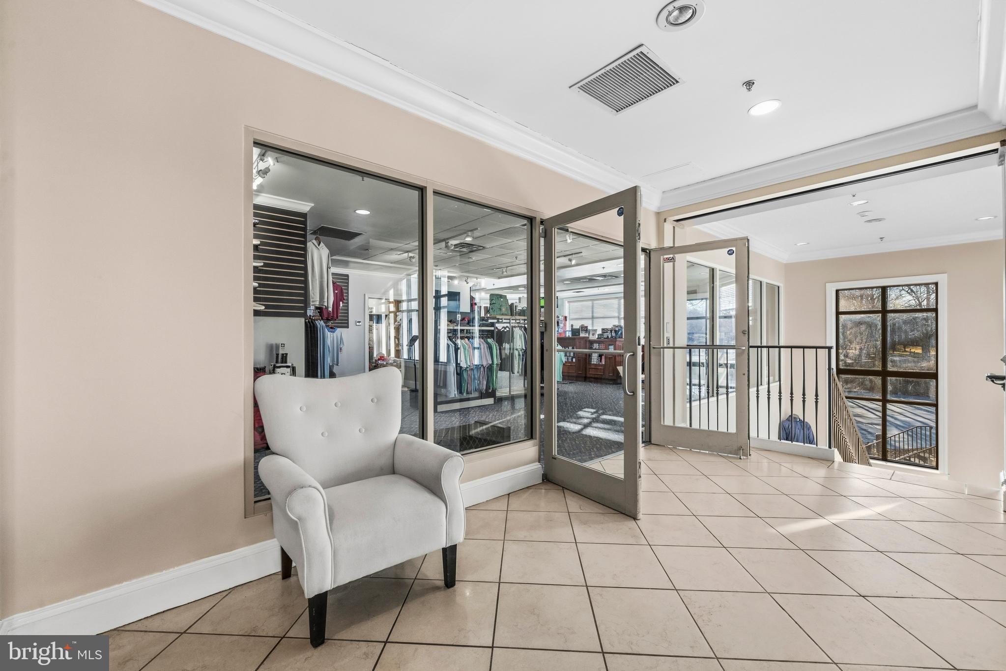 WOODMORE - Residential