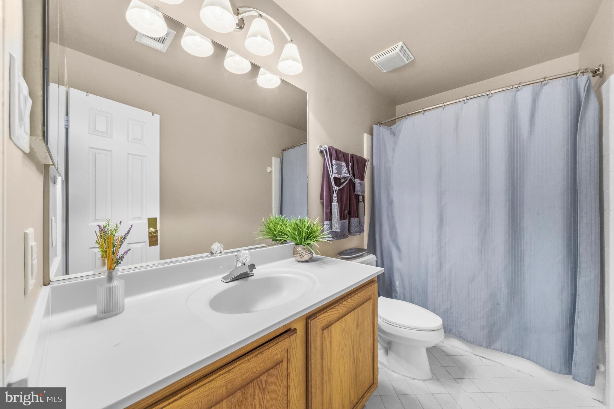 WOODMORE - Residential