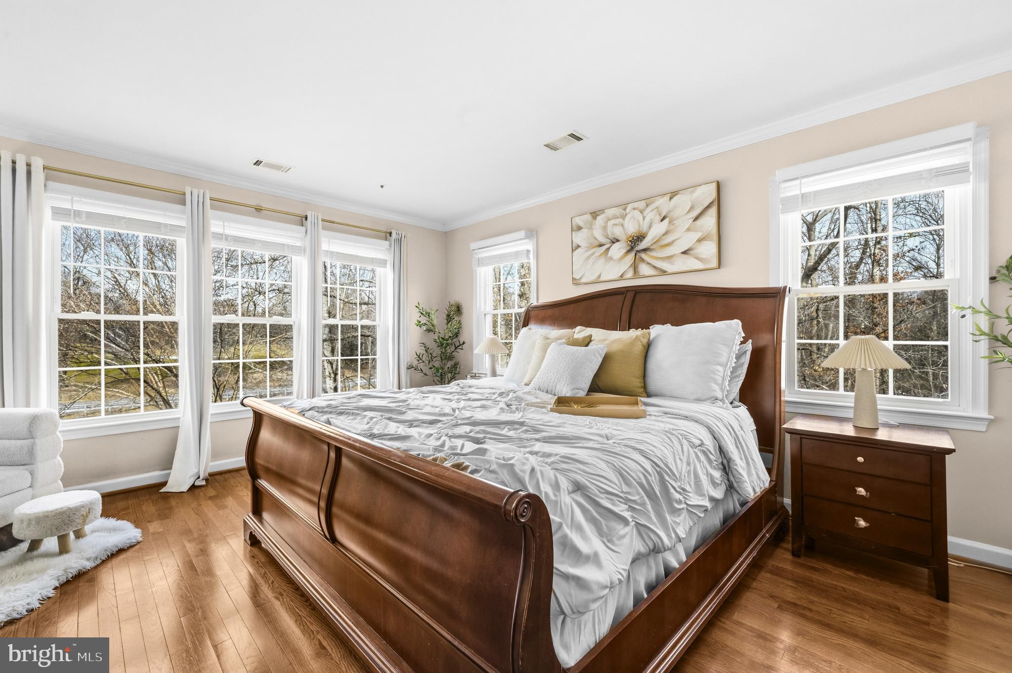 WOODMORE - Residential