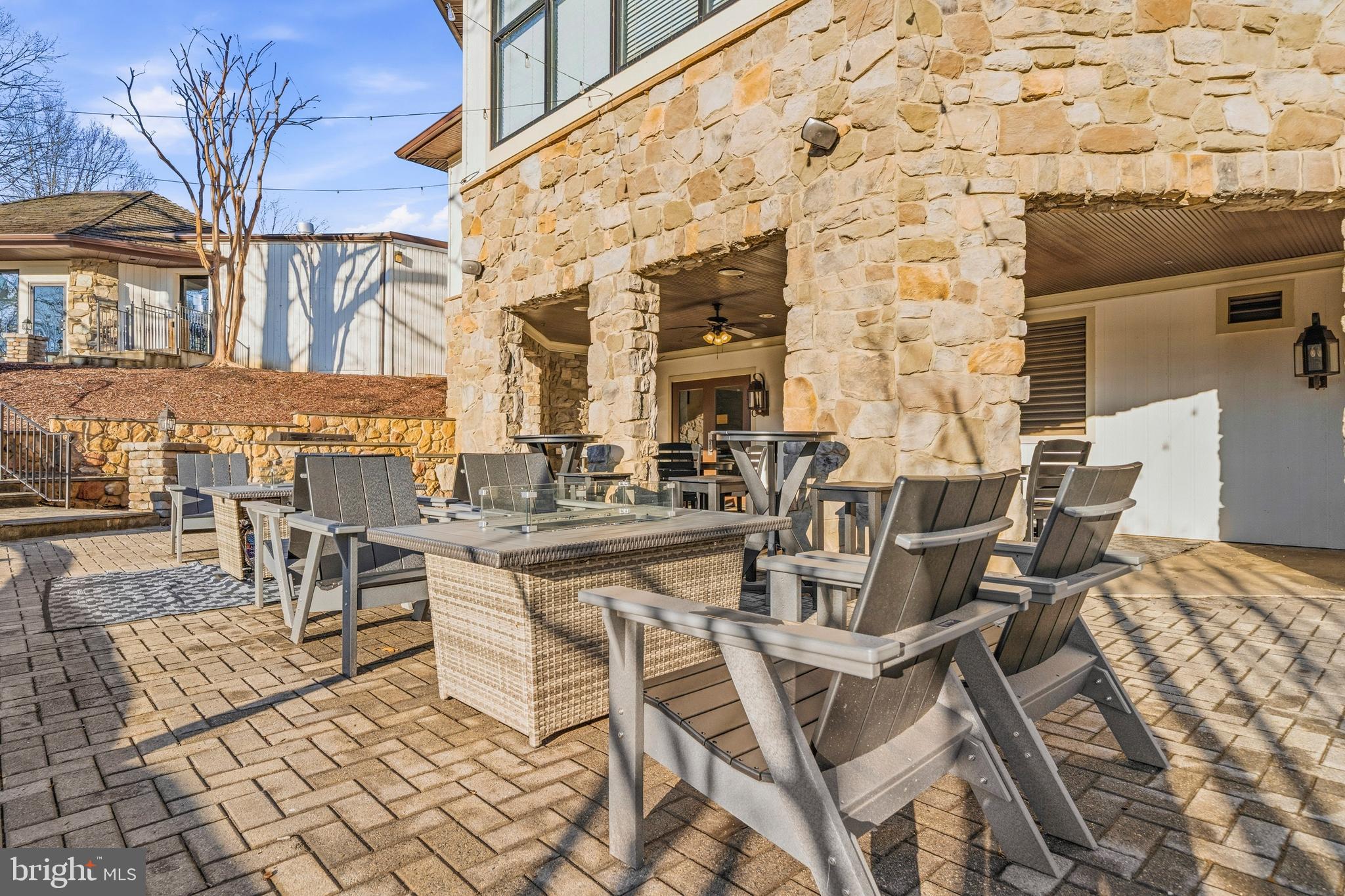 WOODMORE - Residential