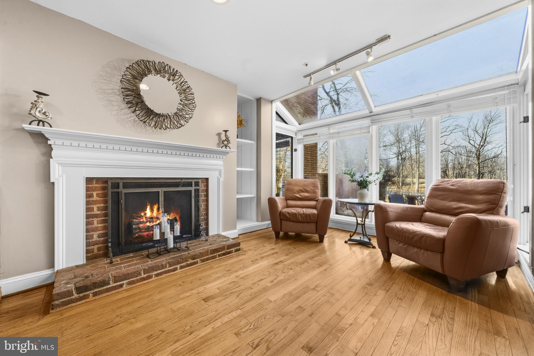 WOODMORE - Residential