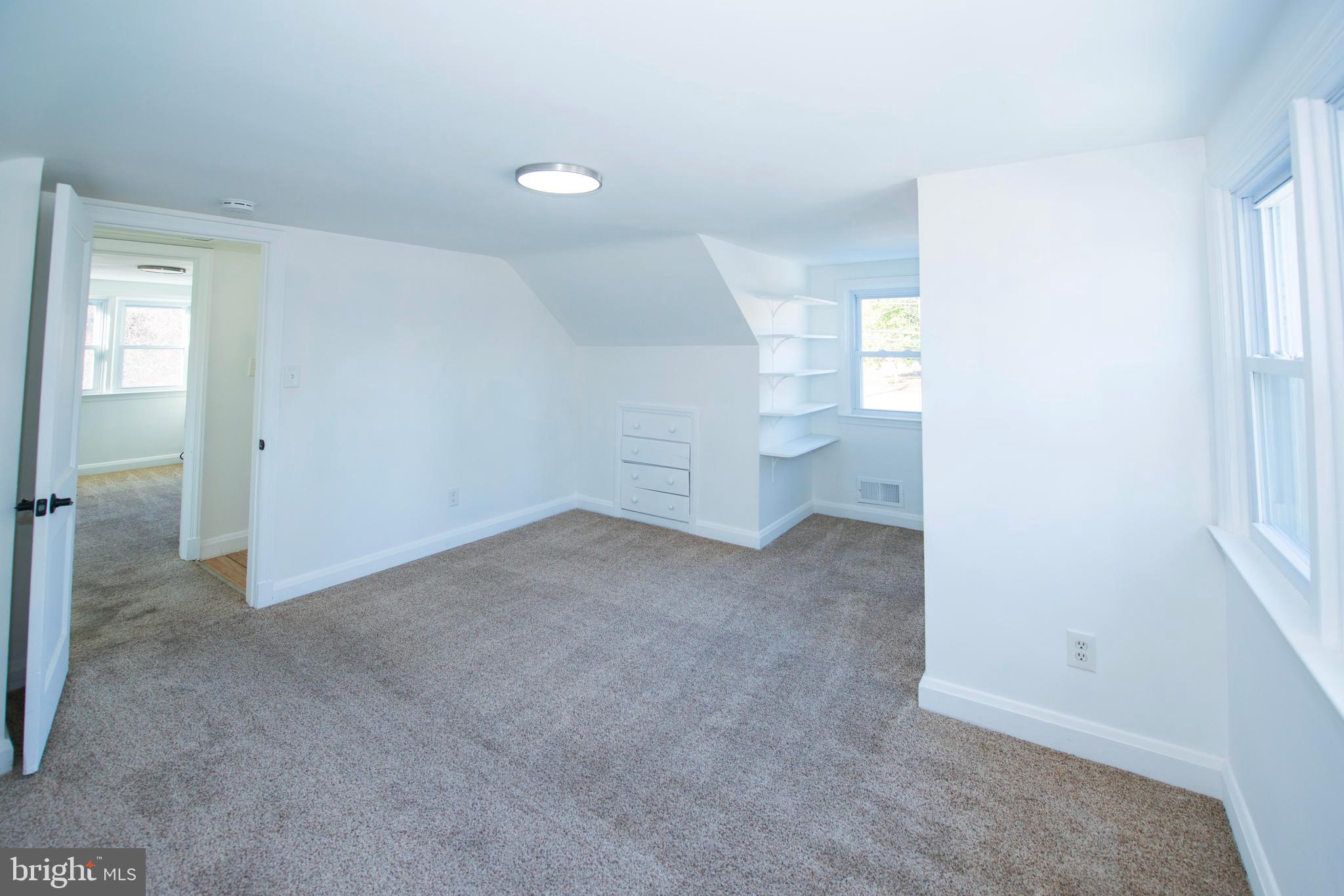 WHITE MARSH - Residential