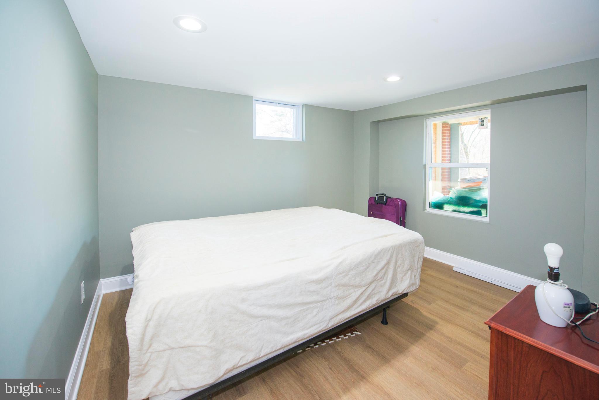 WHITE MARSH - Residential