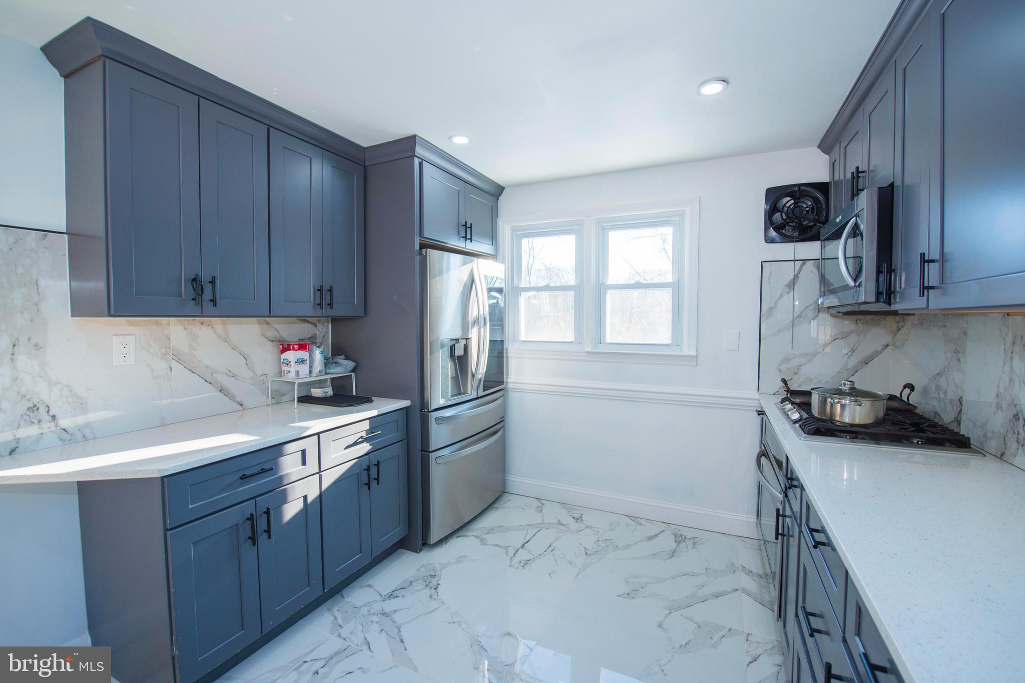 WHITE MARSH - Residential