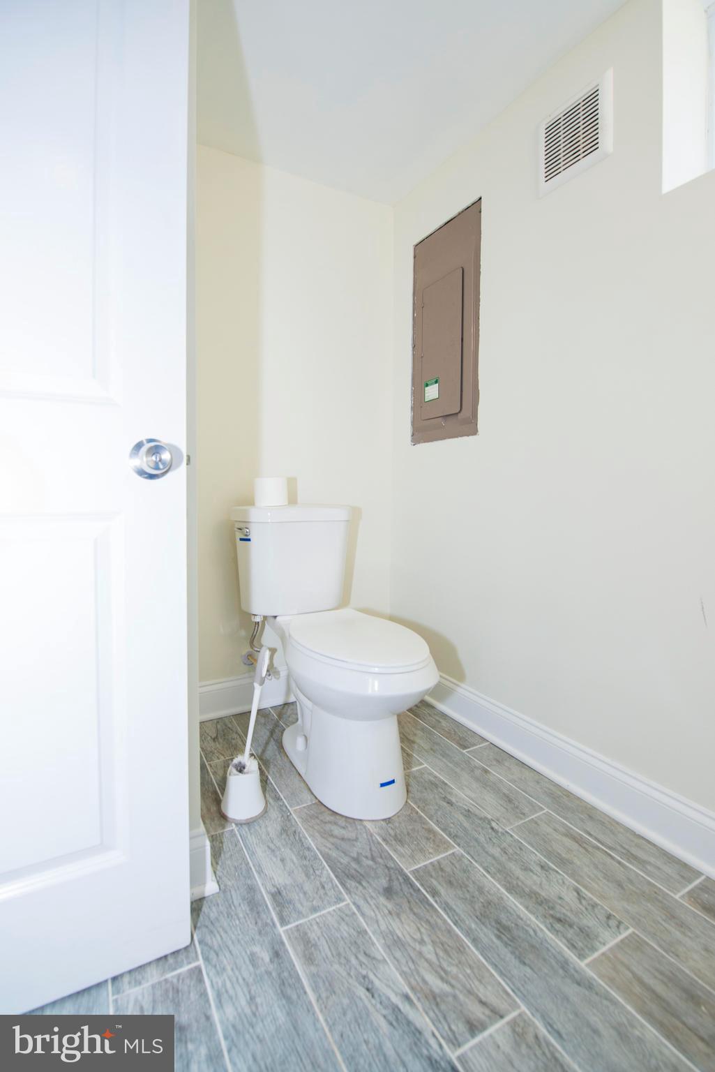 WHITE MARSH - Residential