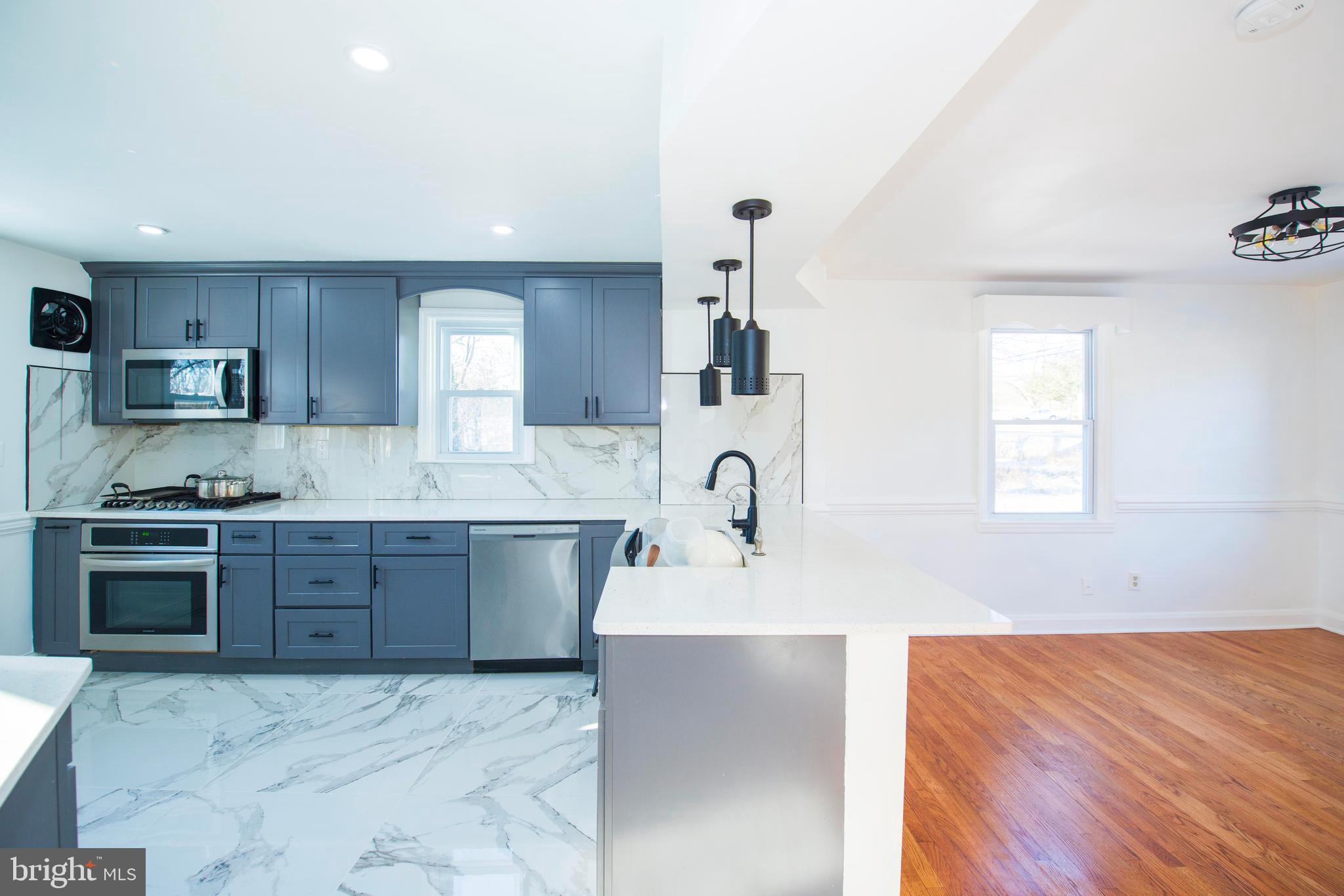 WHITE MARSH - Residential