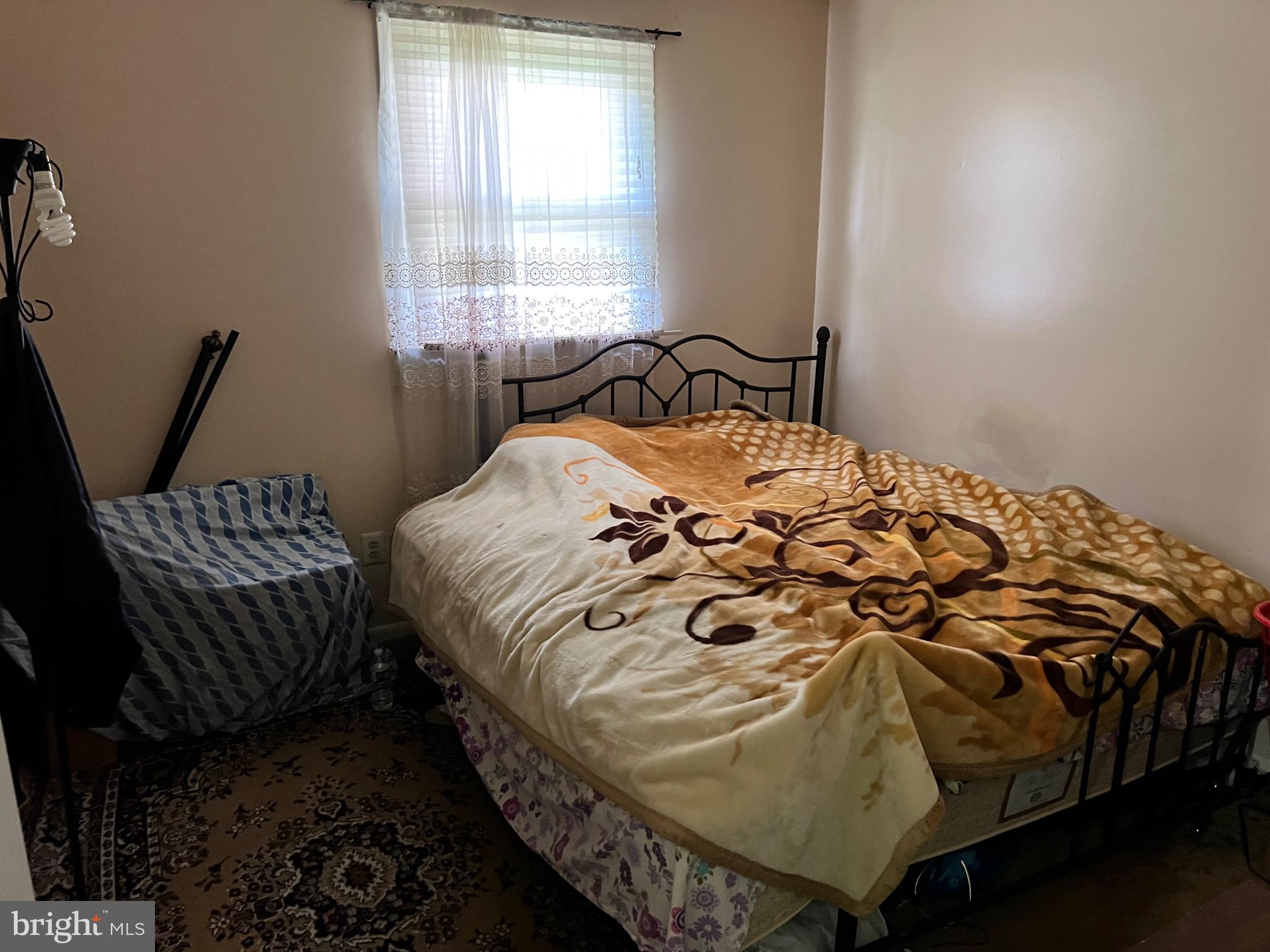 HOLME CIRCLE - Residential