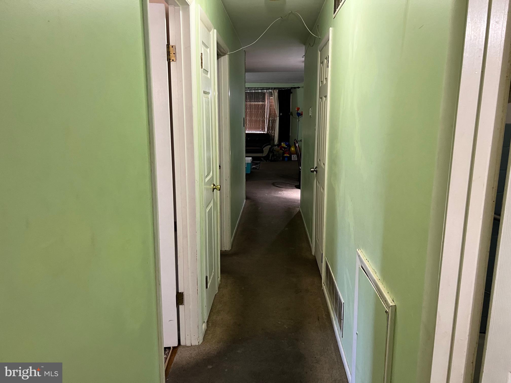 HOLME CIRCLE - Residential