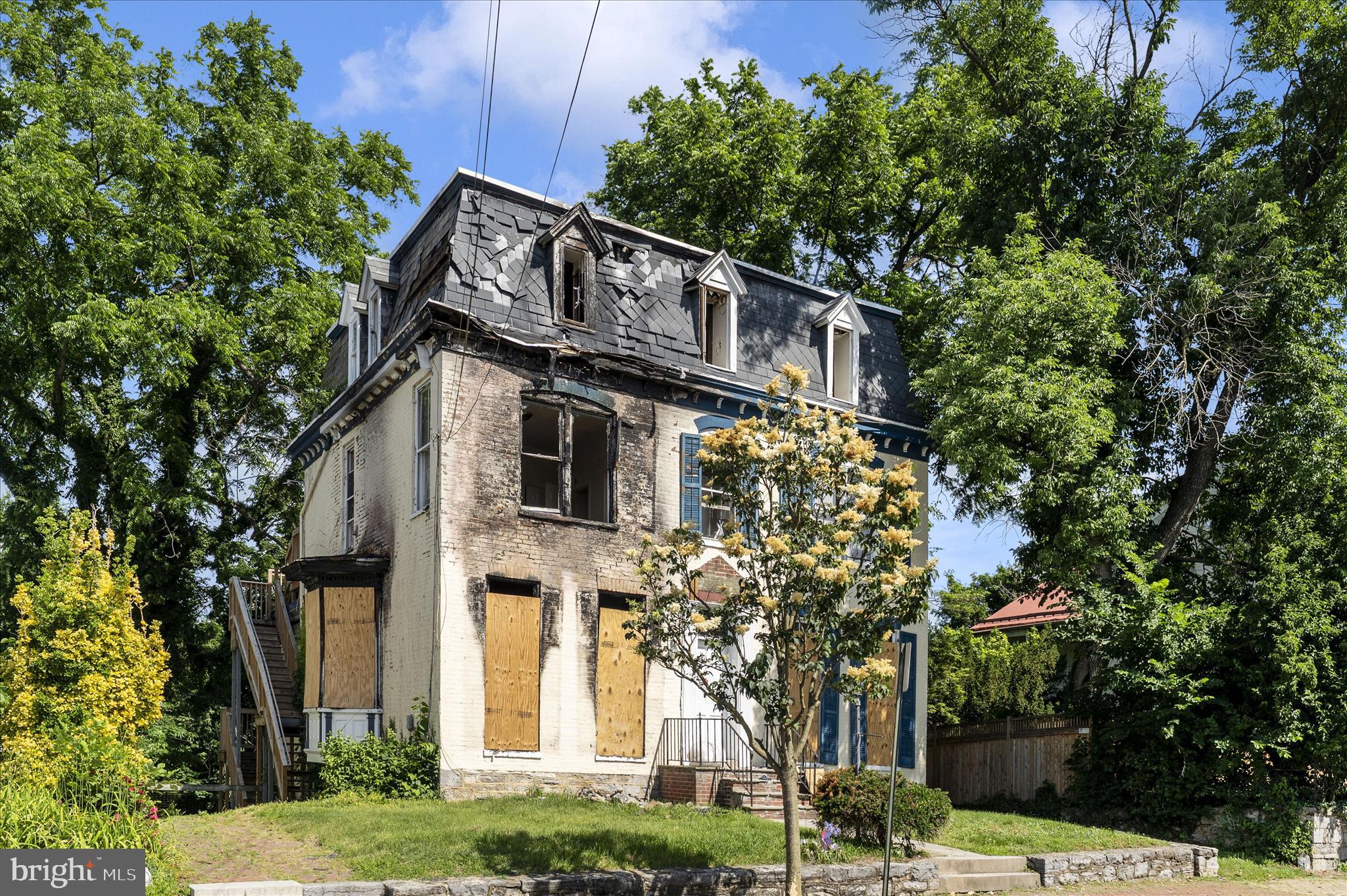 145 S PROSPECT STREET