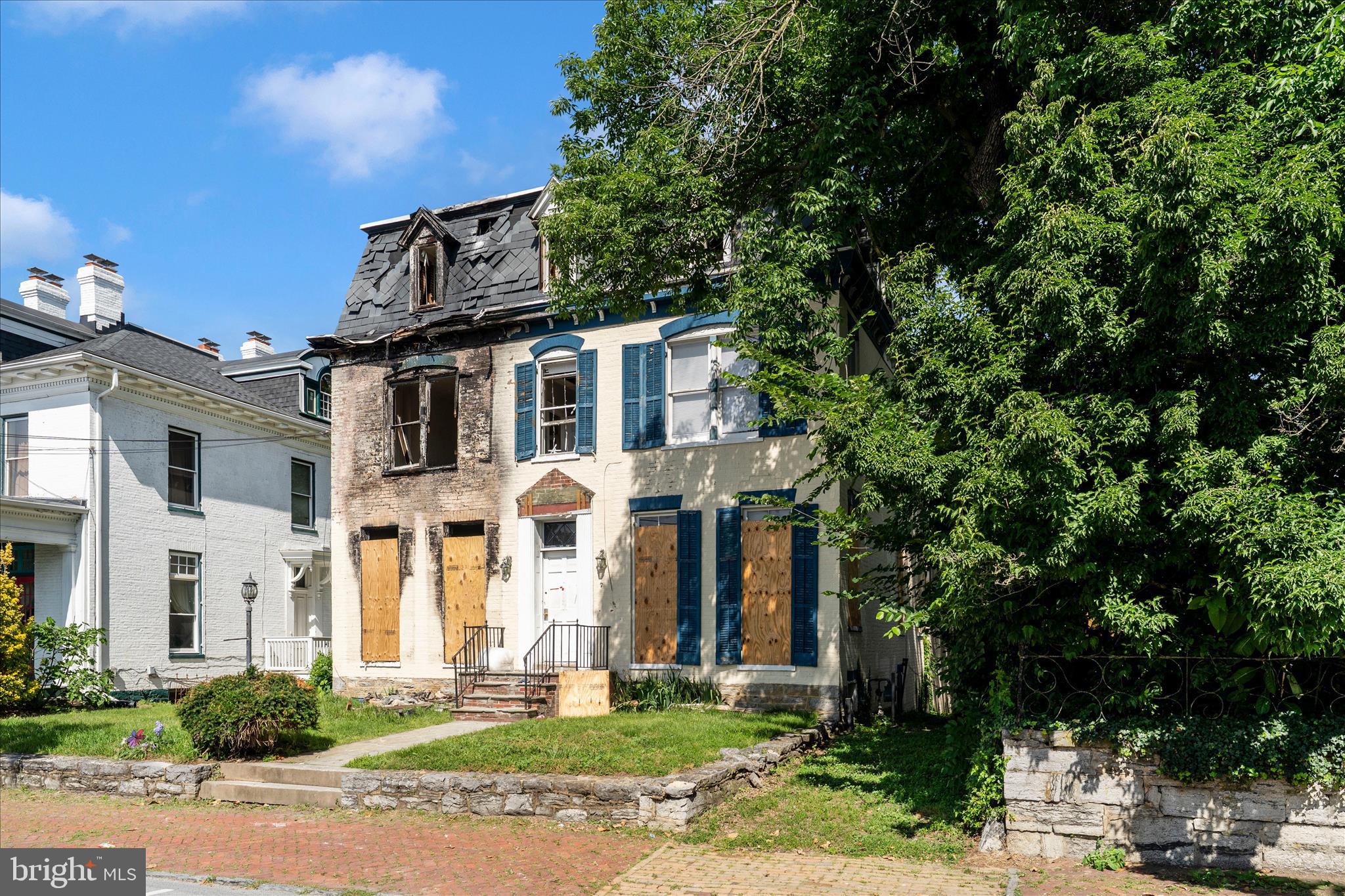 145 S PROSPECT STREET