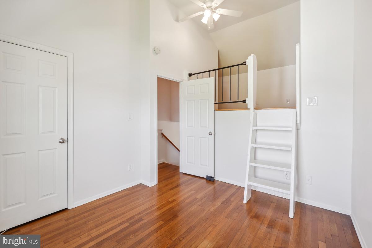 TYLER GARDENS - Residential Lease