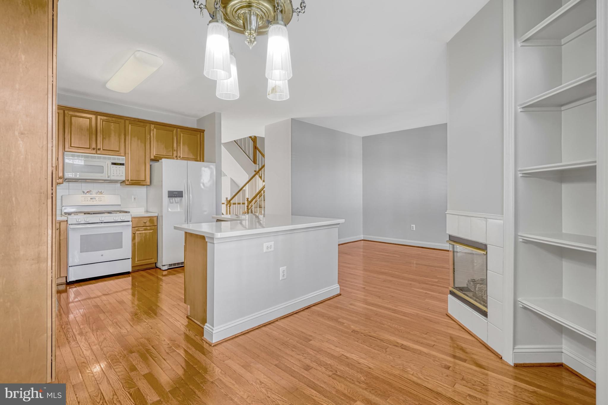 CHANCERY SQUARE - Residential