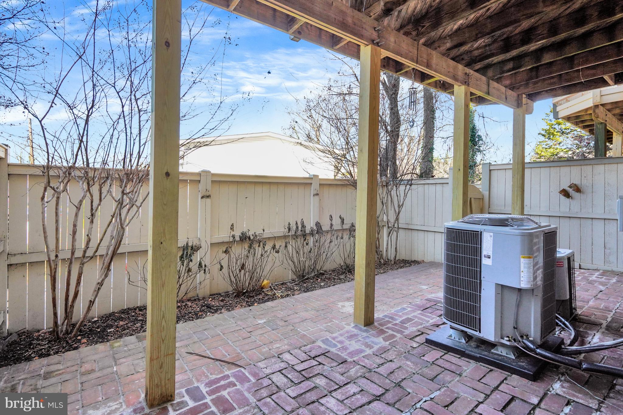 CHANCERY SQUARE - Residential