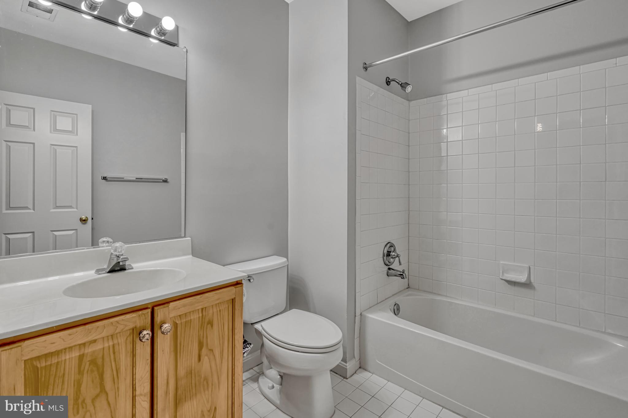 CHANCERY SQUARE - Residential