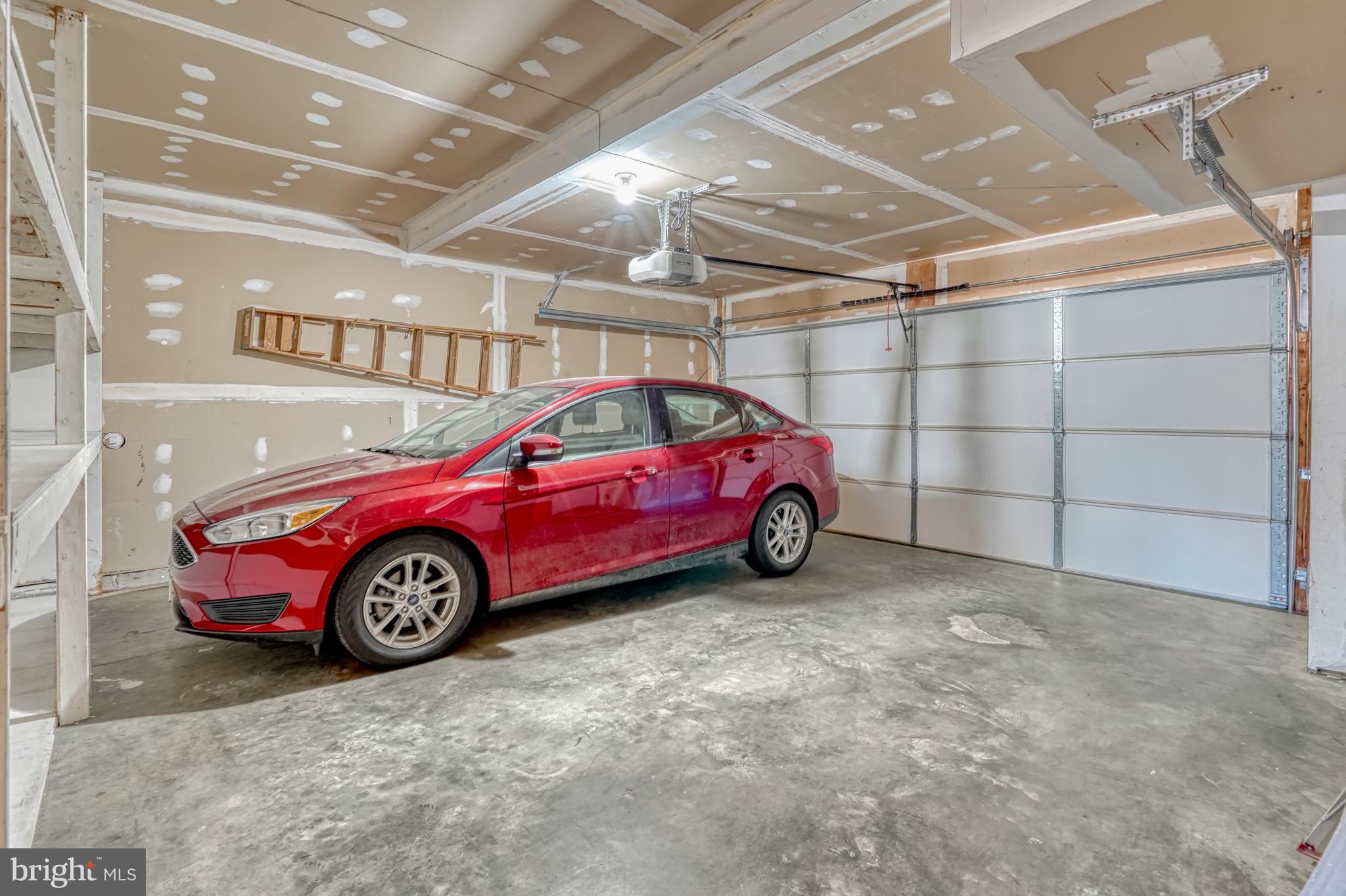 CHANCERY SQUARE - Residential