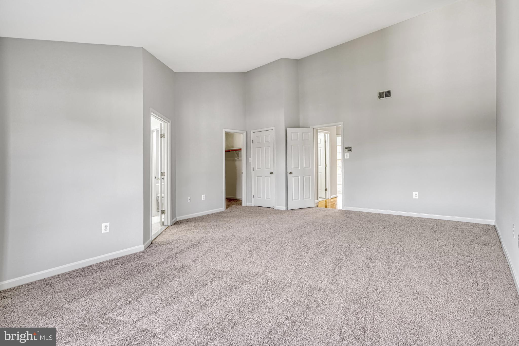 CHANCERY SQUARE - Residential