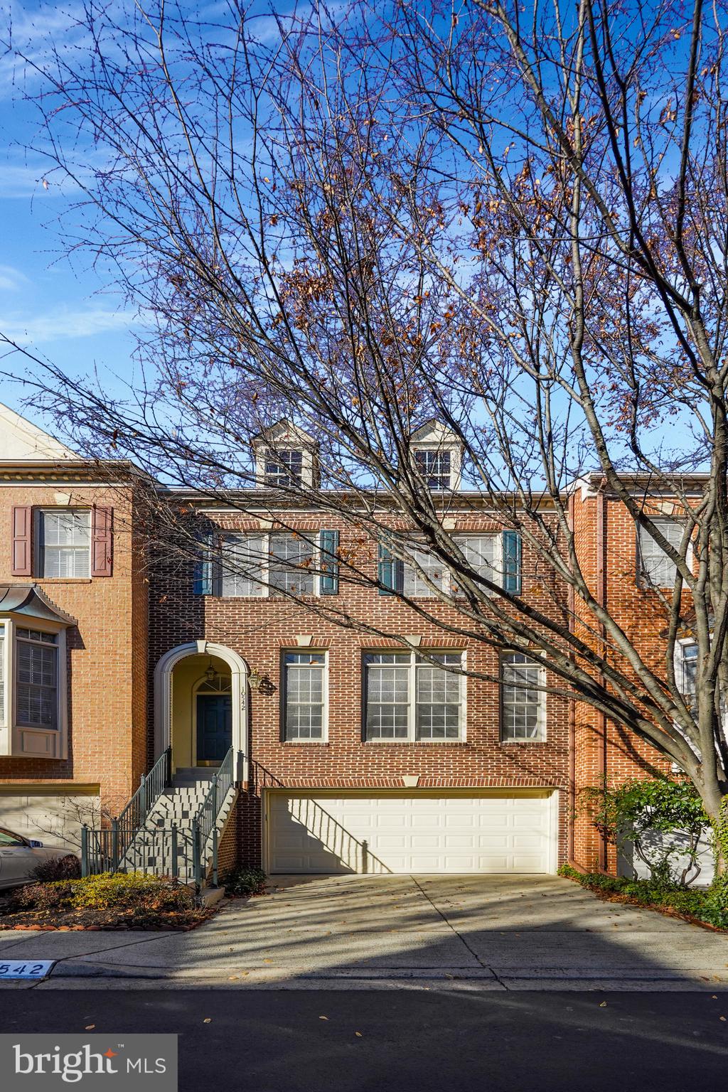 CHANCERY SQUARE - Residential