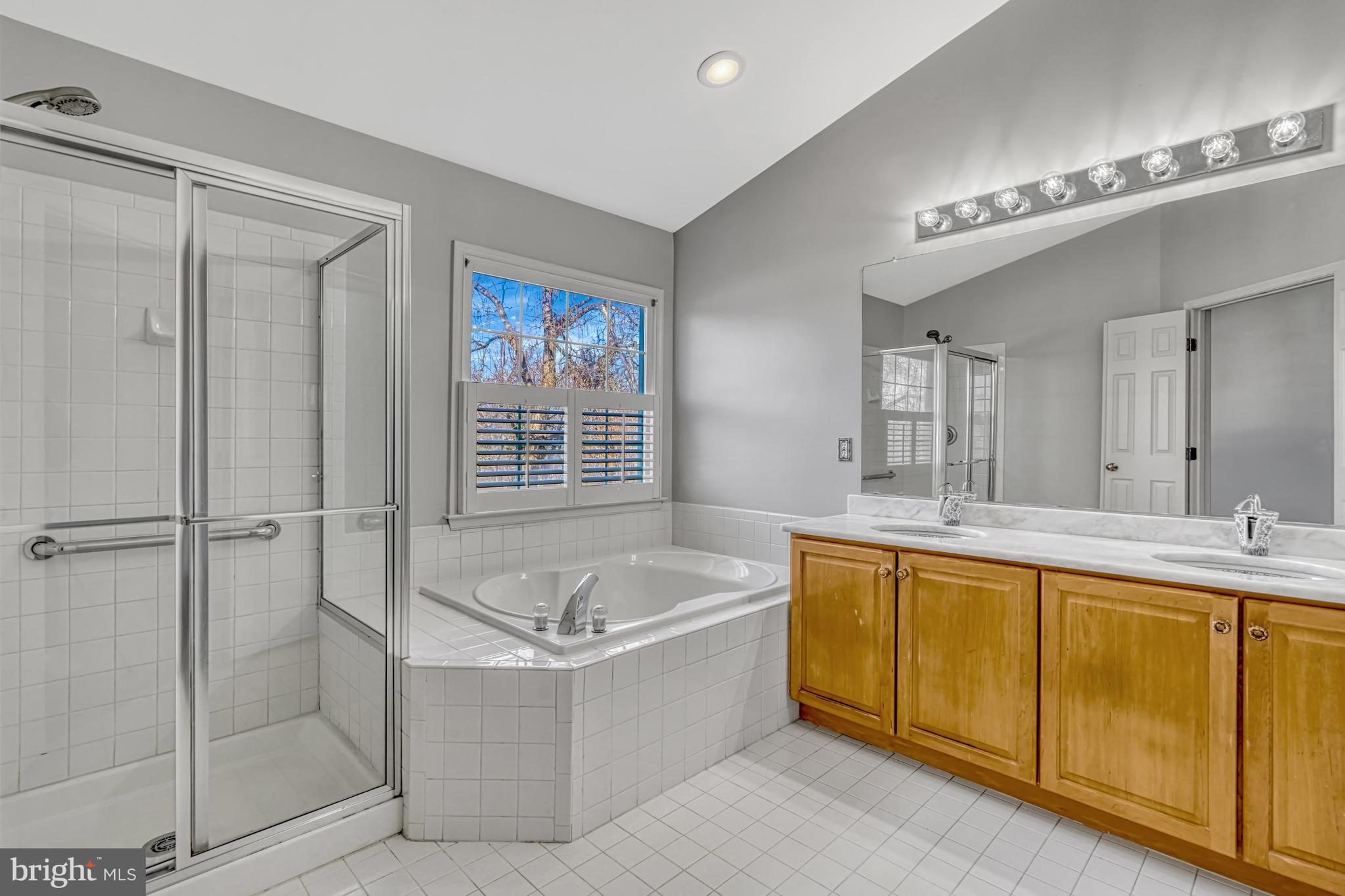 CHANCERY SQUARE - Residential