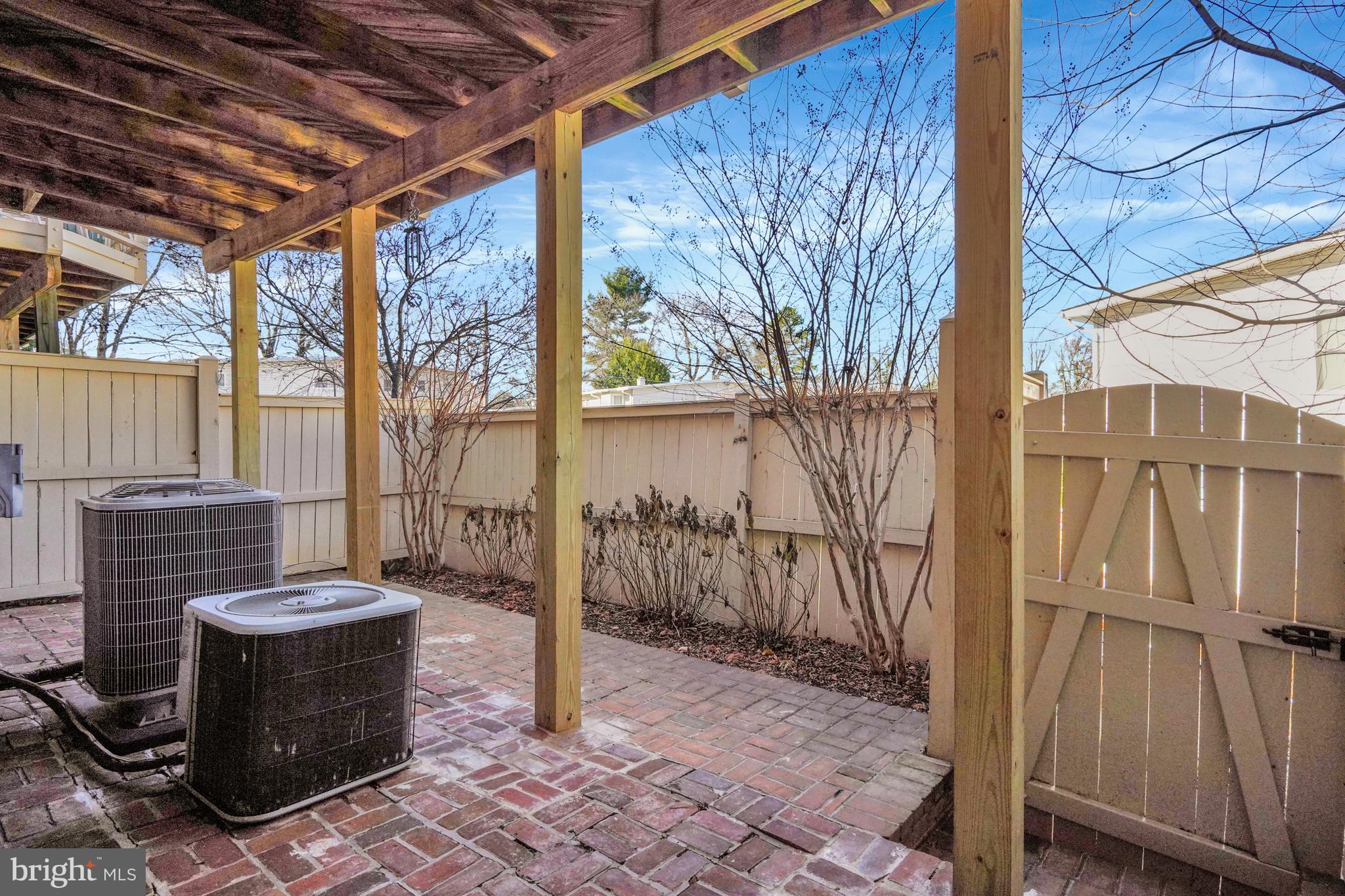 CHANCERY SQUARE - Residential