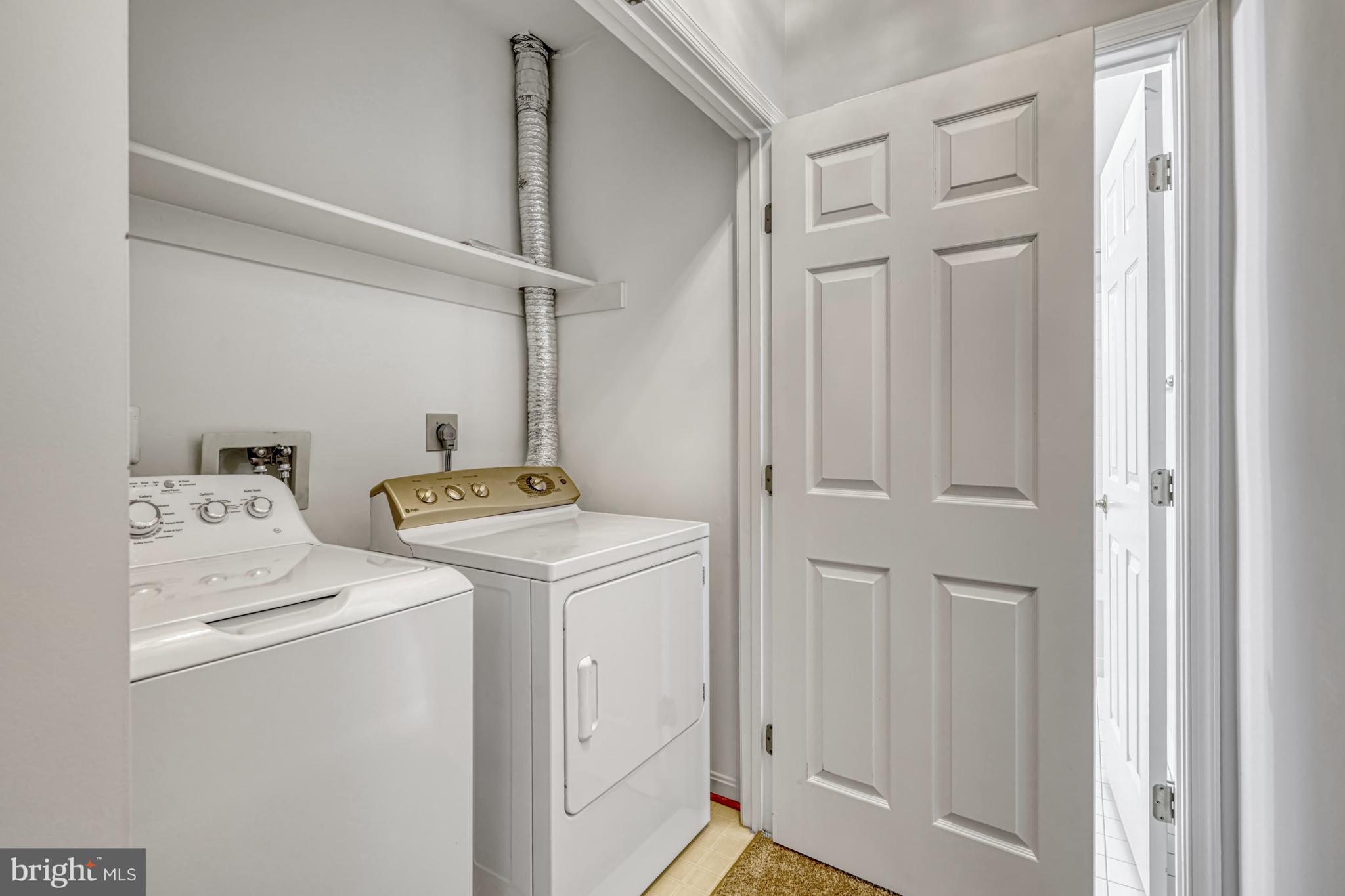 CHANCERY SQUARE - Residential