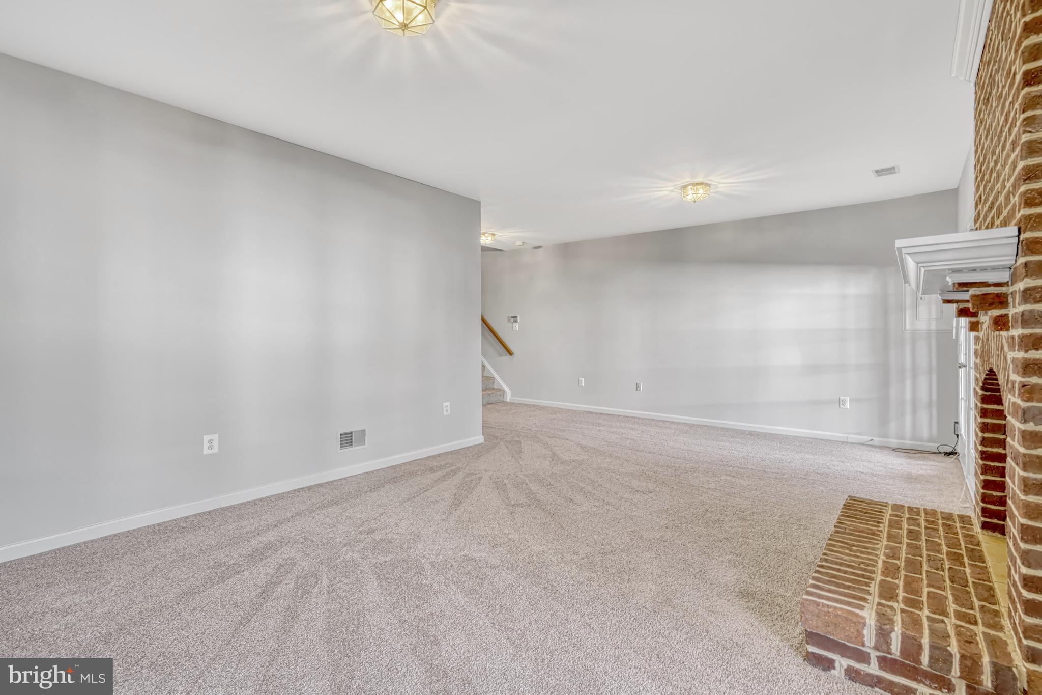 CHANCERY SQUARE - Residential