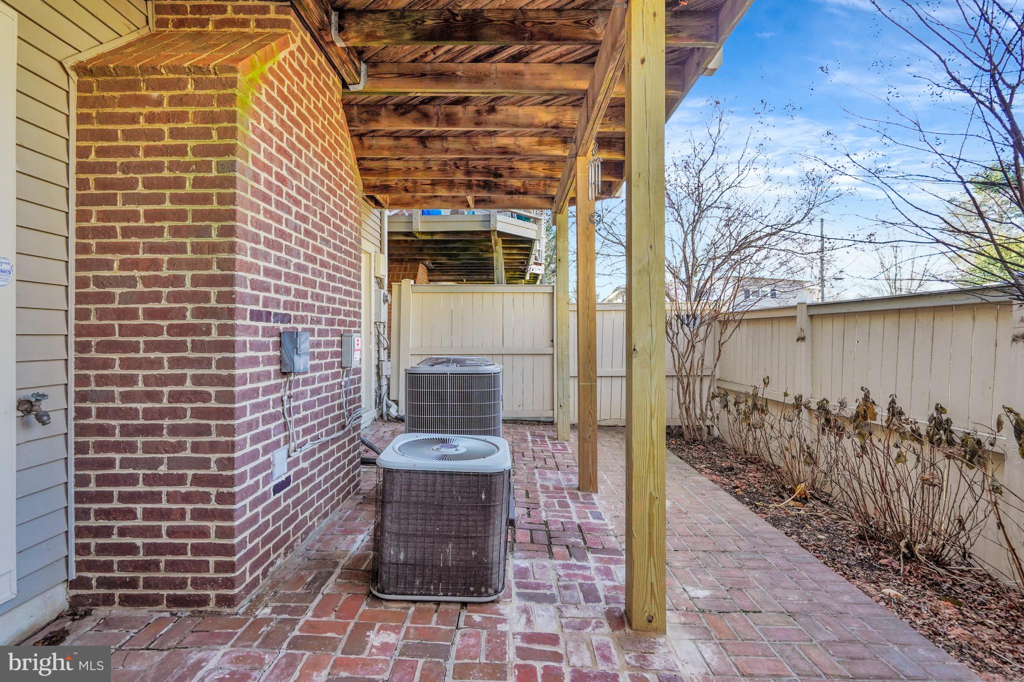 CHANCERY SQUARE - Residential