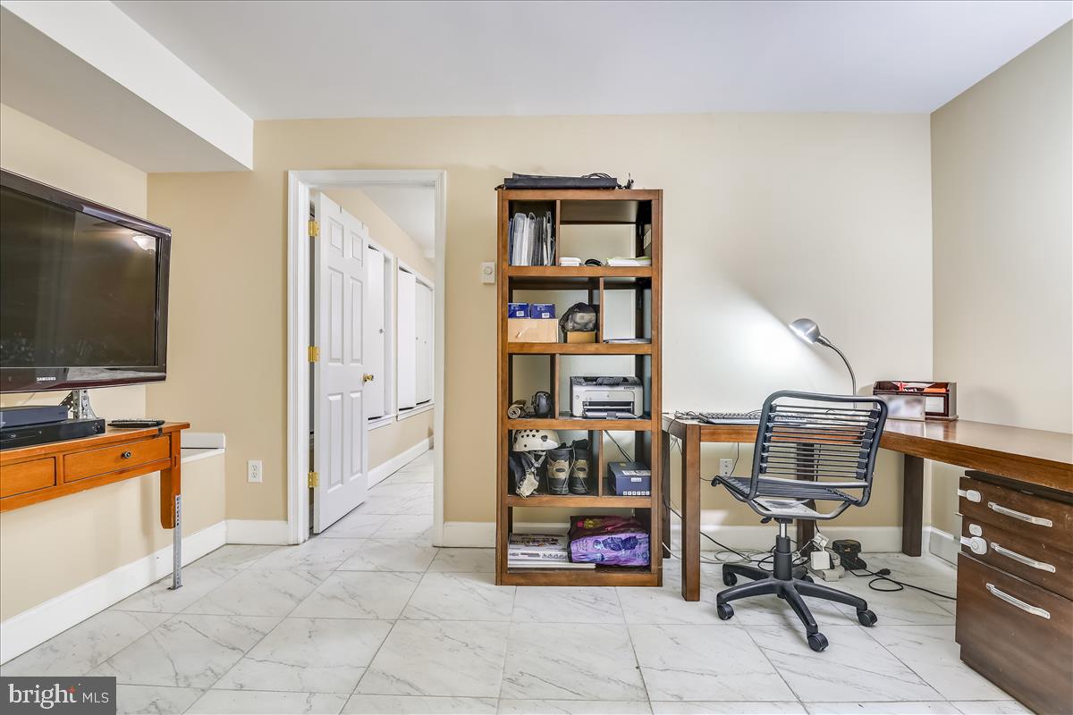 LUTHER VILLAGE - Residential