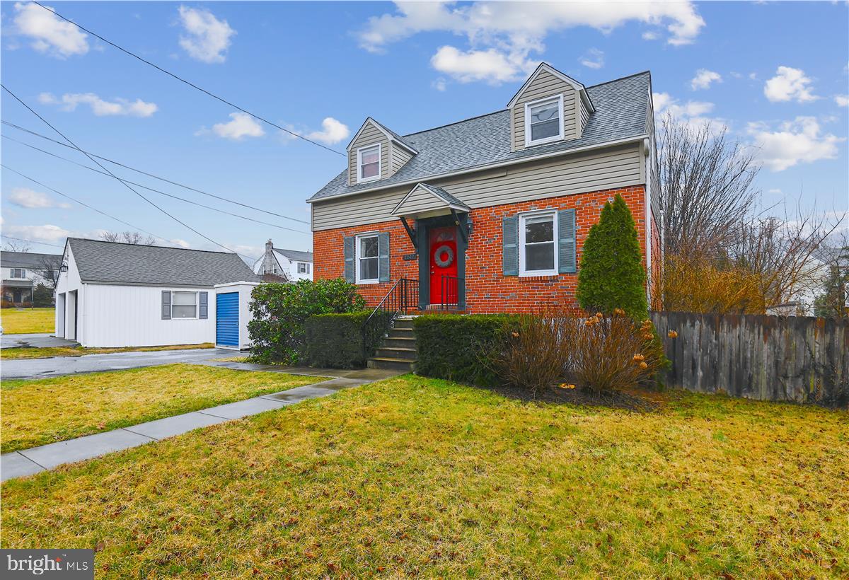 LUTHER VILLAGE - Residential