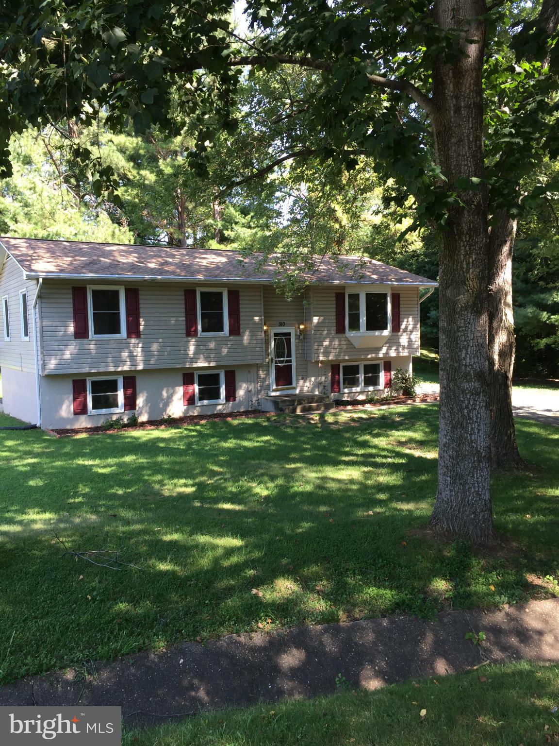 OAKRIDGE / COUNTRY RIDGE - Residential