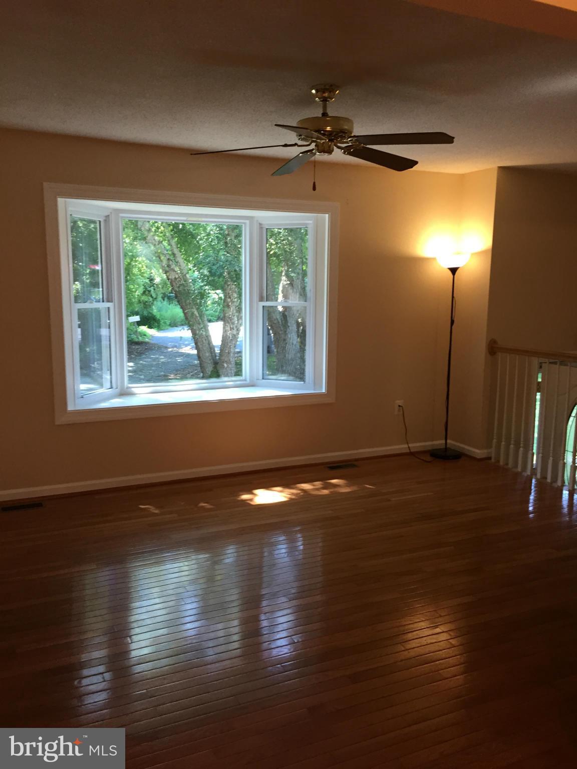 OAKRIDGE / COUNTRY RIDGE - Residential