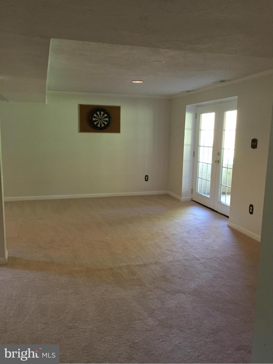 OAKRIDGE / COUNTRY RIDGE - Residential