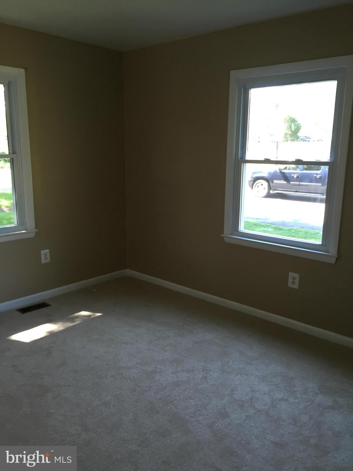 OAKRIDGE / COUNTRY RIDGE - Residential