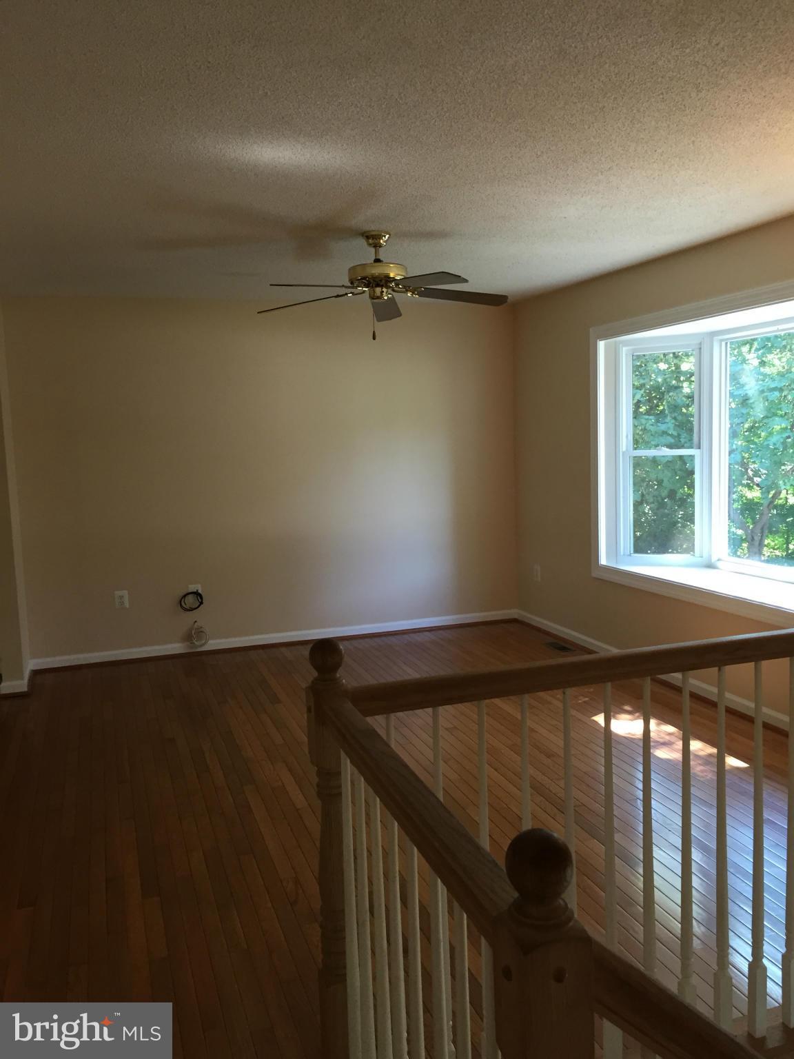 OAKRIDGE / COUNTRY RIDGE - Residential