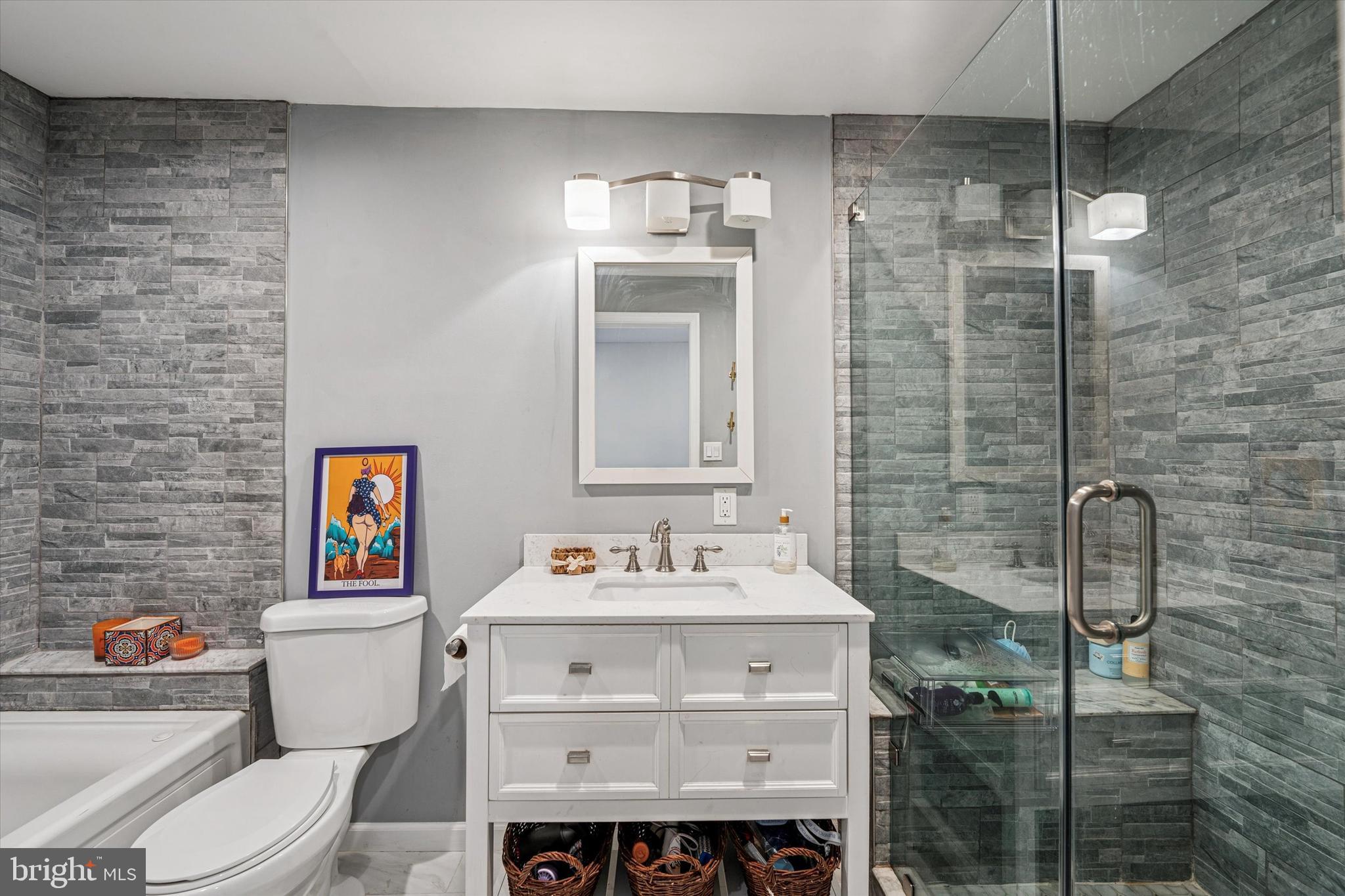 PASSYUNK SQUARE - Residential Lease