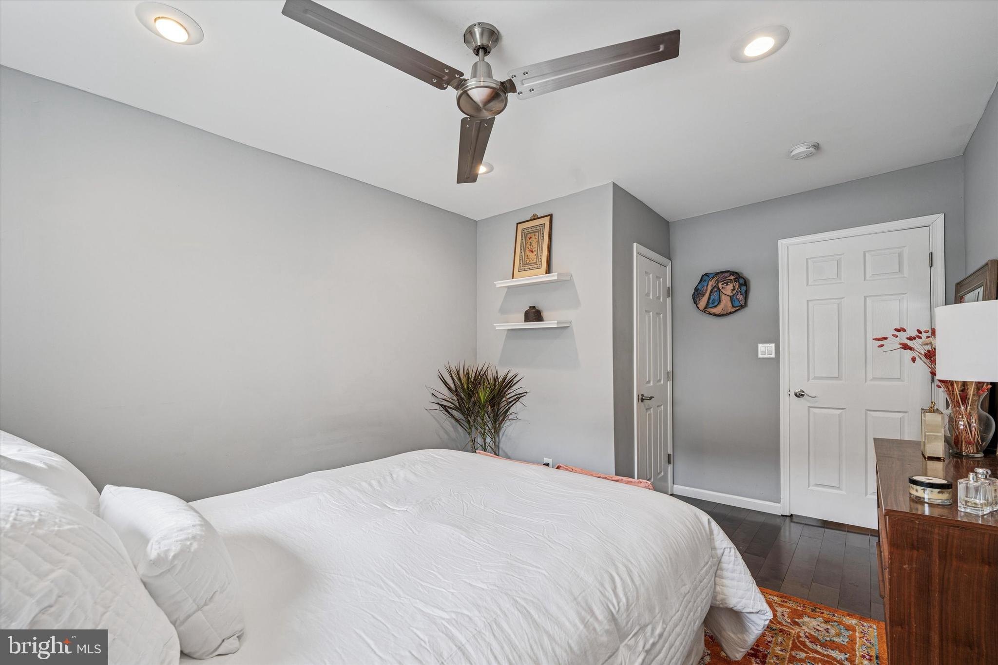 PASSYUNK SQUARE - Residential Lease